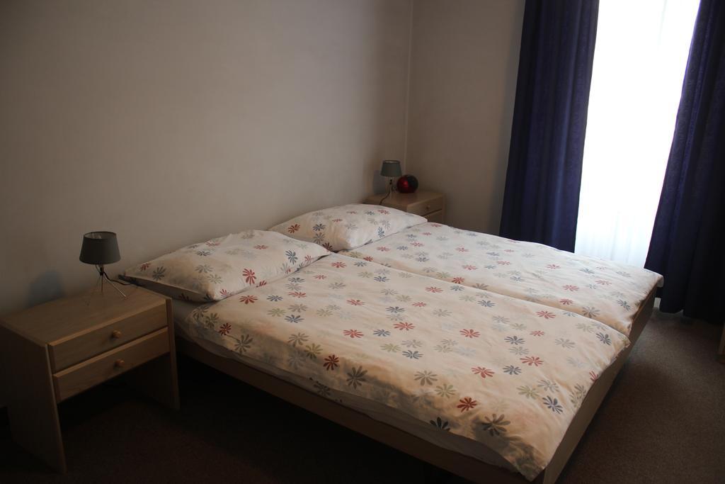 Garni Bar Sport Bed & Breakfast Mendrisio Cameră foto